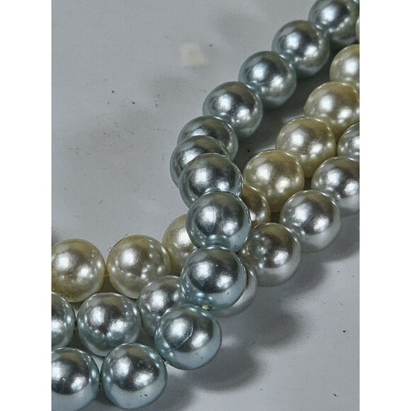 Vintage Japan Faux Pearl 3-Strand Necklace & Clip-On Earrings Set Floral Cluster - Picture 15 of 16